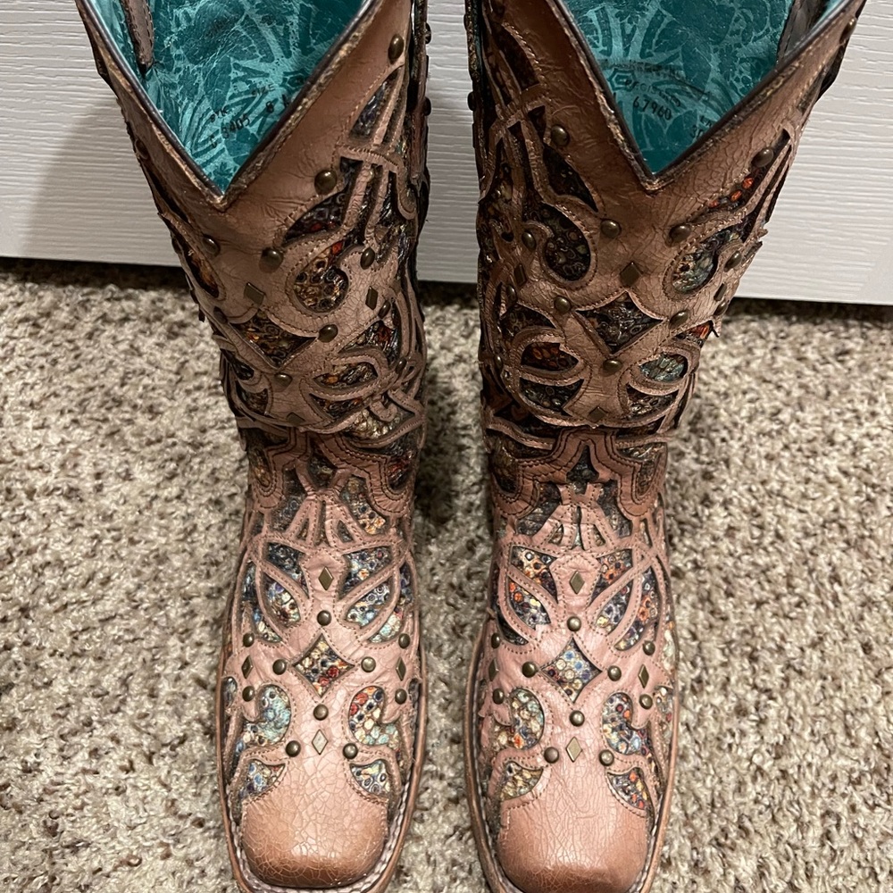 Corral Boots Women’s size 8